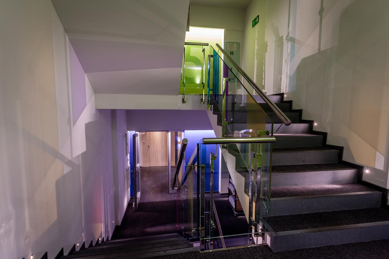 Hotel Colors Inn Sarajevo Bagian luar foto